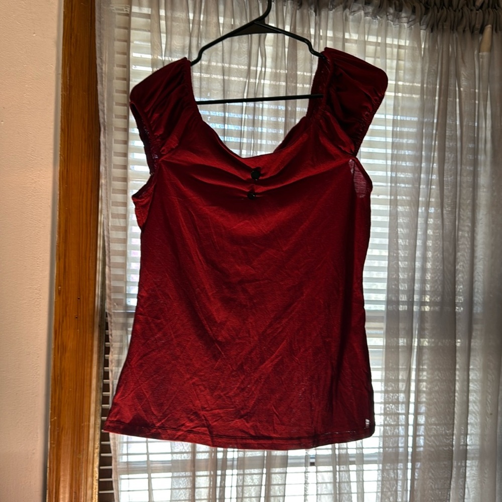 Sleeveless rockabilly top